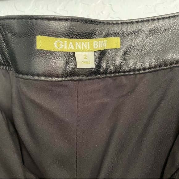 Gianni Bini  Black Genuine Leather Pants Size 2 - Picture 8 of 9